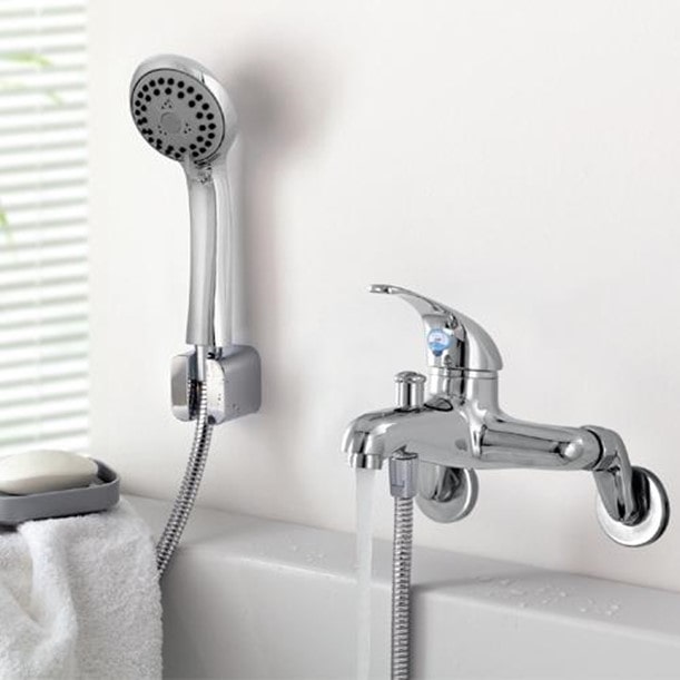 Chân sen tắm là bộ phận dẫn nước đến các bộ phận vòi và bát sen.