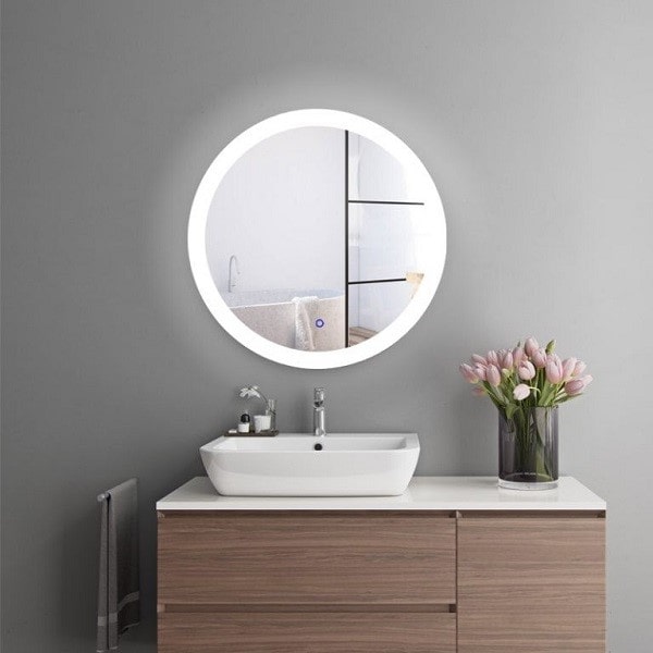 Gương soi nhà tắm cao cấp với thiết kế đơn giản, nhẹ nhàng 